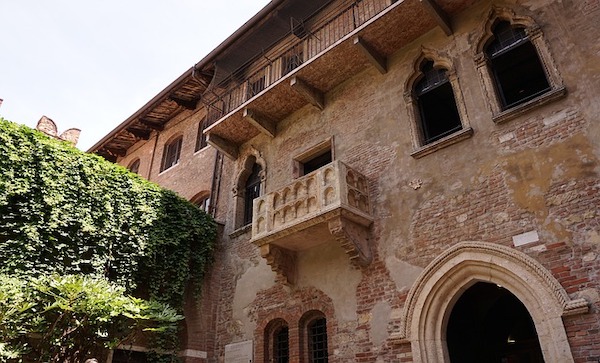 Le balcon de Juliette à Verone